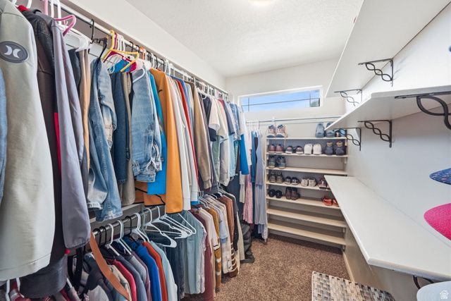 7141 W COTTAGE POINT DR, West Jordan, UT 84081