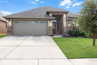 3940 Hollow Lake Road, Fort Worth, TX 76262