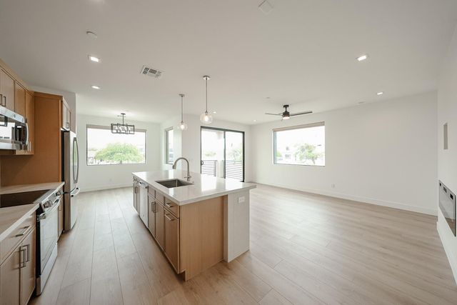 15006 N Ivory Drive 203, Fountain Hills, AZ 85268