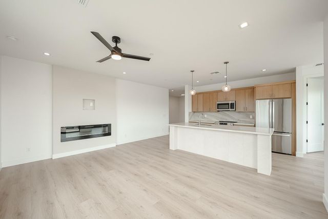 15006 N Ivory Drive 203, Fountain Hills, AZ 85268