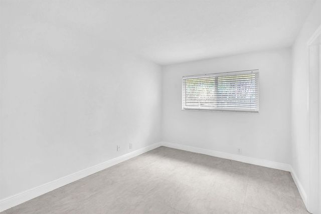 1101 NE 18th Avenue 4, Fort Lauderdale, FL 33304