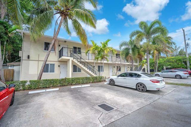 1101 NE 18th Avenue 4, Fort Lauderdale, FL 33304