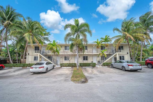 1101 NE 18th Avenue 4, Fort Lauderdale, FL 33304