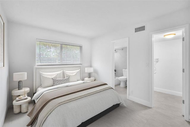 1101 NE 18th Avenue 4, Fort Lauderdale, FL 33304