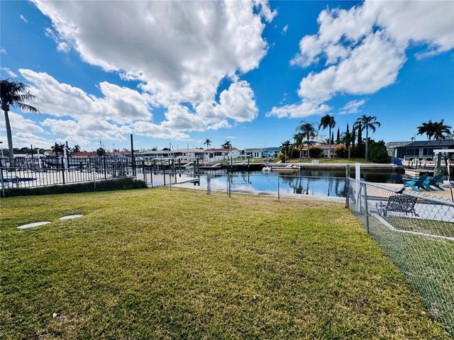 4947 BLUE HERON DRIVE, New Port Richey, FL 34652