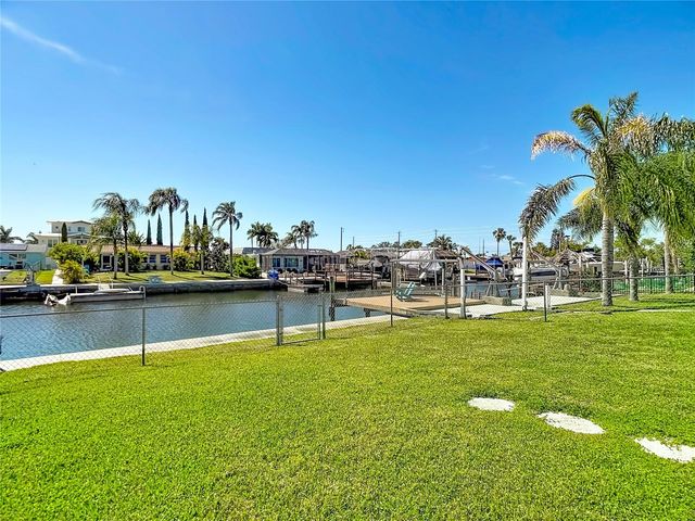 4947 BLUE HERON DRIVE, New Port Richey, FL 34652