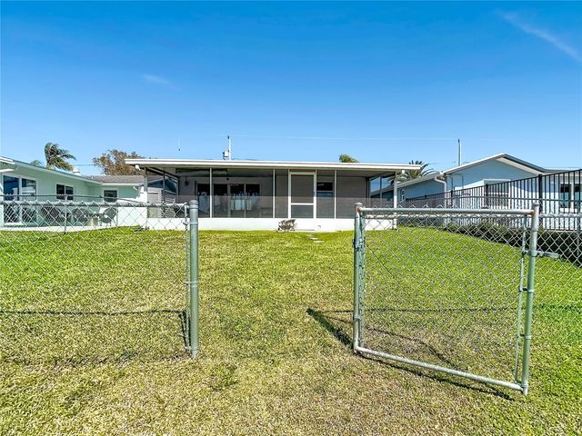 4947 BLUE HERON DRIVE, New Port Richey, FL 34652
