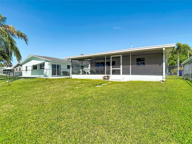 4947 BLUE HERON DRIVE, New Port Richey, FL 34652