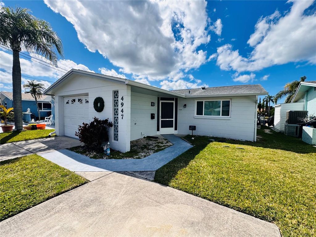 4947 BLUE HERON DRIVE, New Port Richey, FL 34652