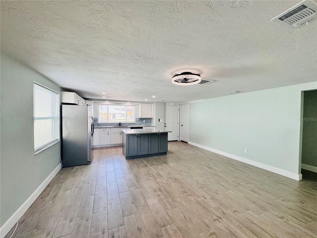 Image 13 of property listing at 4947 BLUE HERON DRIVE, New Port Richey, FL 34652