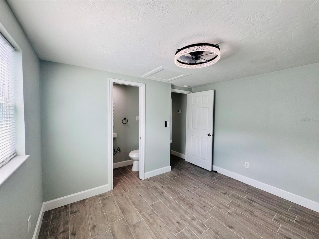 Image 23 of property listing at 4947 BLUE HERON DRIVE, New Port Richey, FL 34652