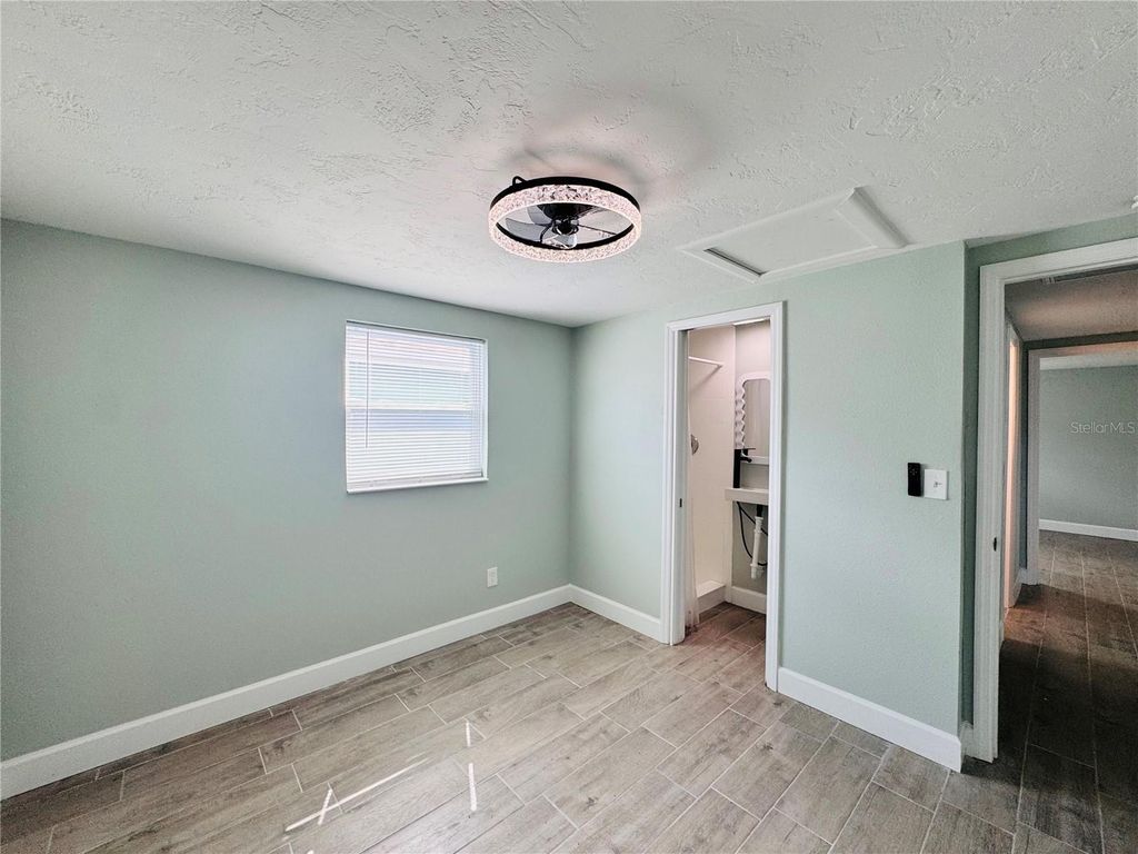 Image 24 of property listing at 4947 BLUE HERON DRIVE, New Port Richey, FL 34652