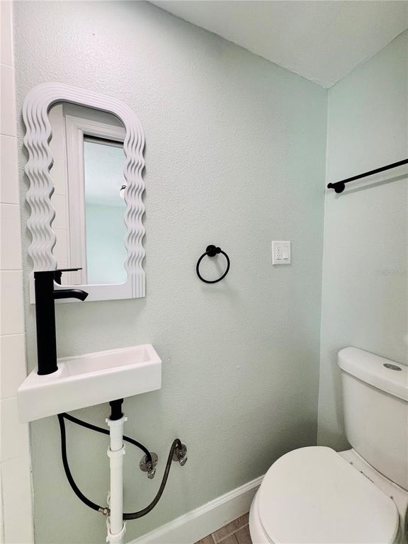 Image 26 of property listing at 4947 BLUE HERON DRIVE, New Port Richey, FL 34652