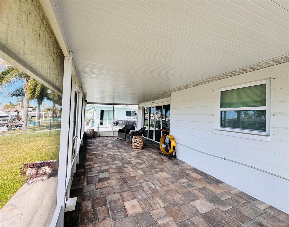 Image 34 of property listing at 4947 BLUE HERON DRIVE, New Port Richey, FL 34652