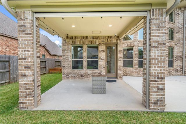 16507 Busy Bee Drive, Cypress, TX 77433