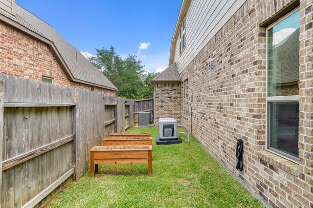 16507 Busy Bee Drive, Cypress, TX 77433