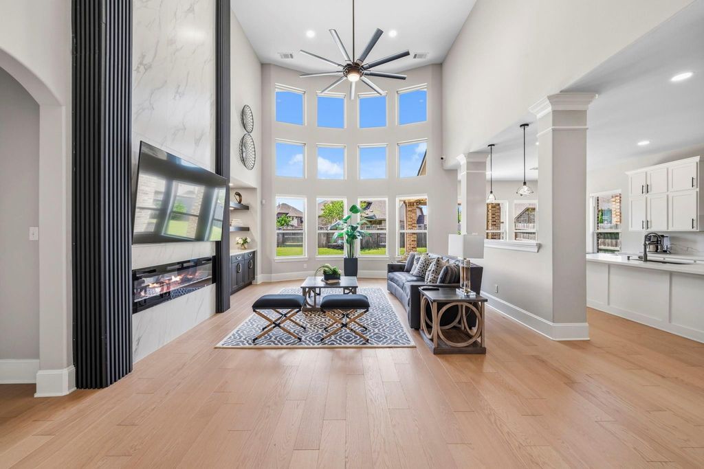 16507 Busy Bee Drive, Cypress, TX 77433