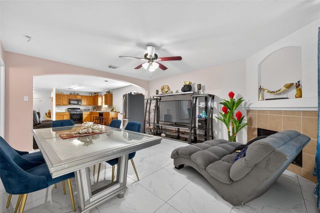 9314 Chamisal Court, Humble, TX 77396