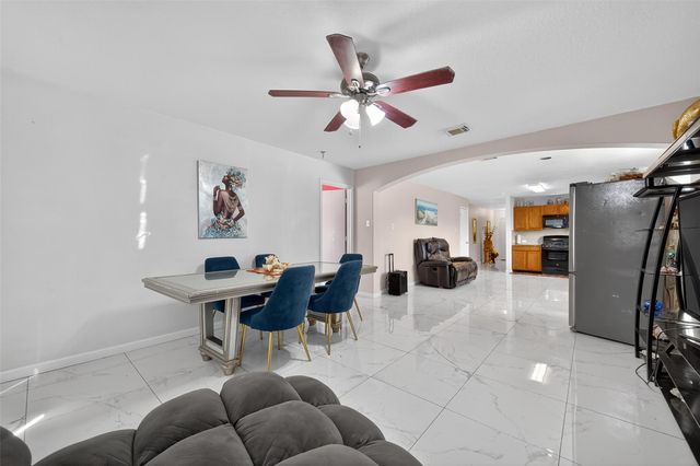 9314 Chamisal Court, Humble, TX 77396