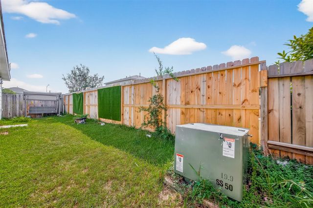 9314 Chamisal Court, Humble, TX 77396