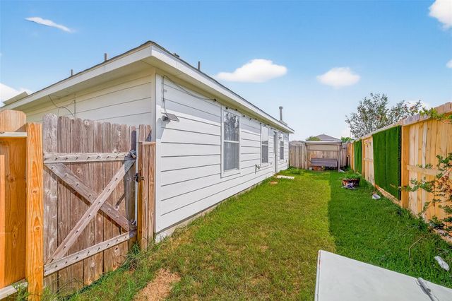 9314 Chamisal Court, Humble, TX 77396