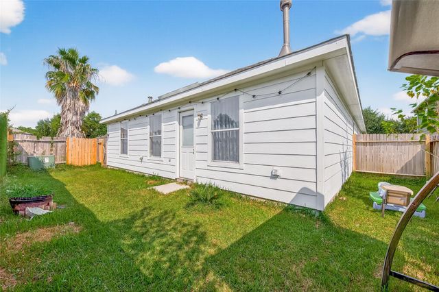 9314 Chamisal Court, Humble, TX 77396