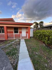 6131 SW 39th St East, Miramar, FL 33023