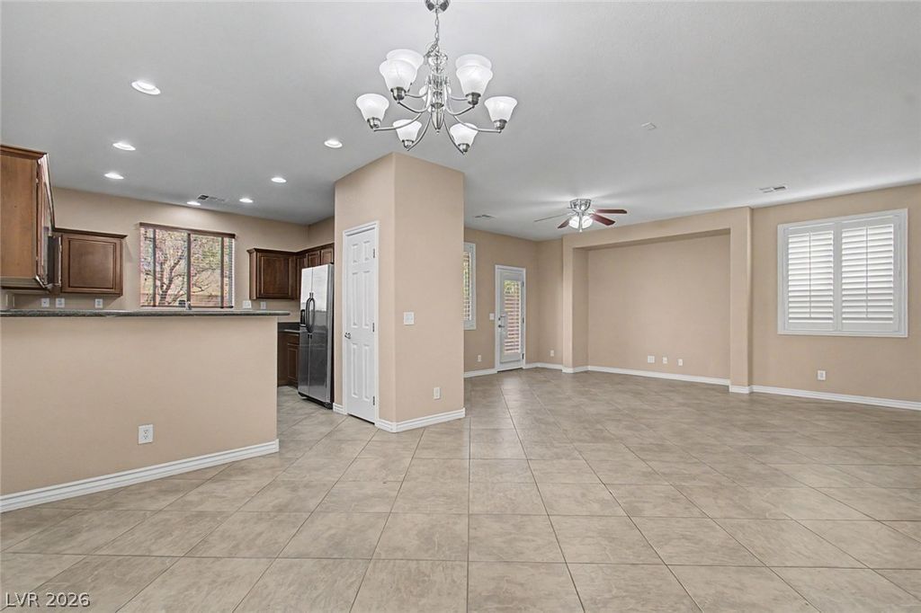 9048 Corrines Point Street, Las Vegas, NV 89148 — photo 4
