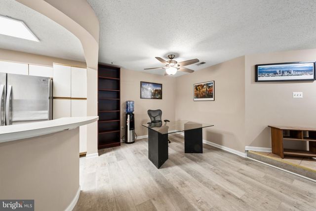 1904-A VILLARIDGE DR, Reston, VA 20191