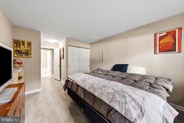 1904-A VILLARIDGE DR, Reston, VA 20191