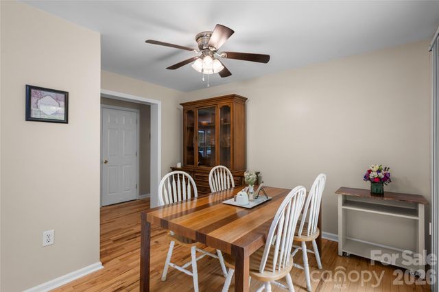 125 Round Mountain Road, Brevard, NC 28747
