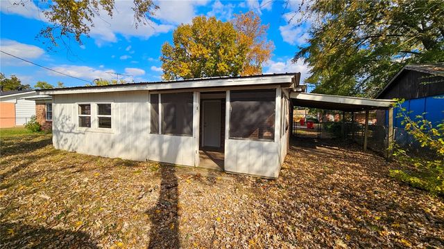 126 Yelco Drive, Dardanelle, AR 72834