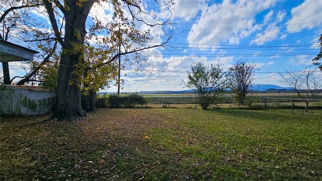 126 Yelco Drive, Dardanelle, AR 72834