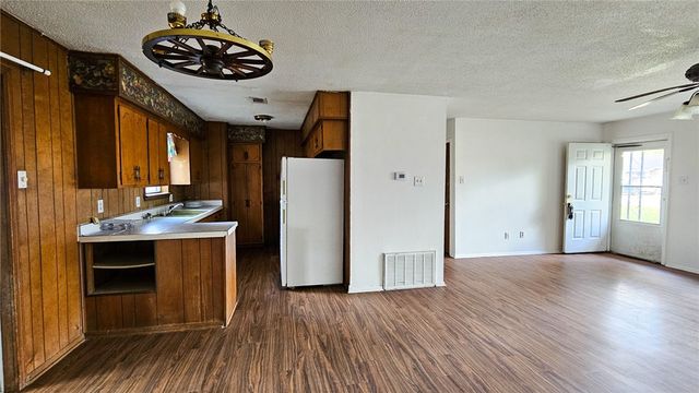 126 Yelco Drive, Dardanelle, AR 72834