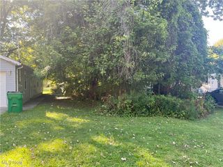 Bellevue Avenue, Painesville, OH 44077