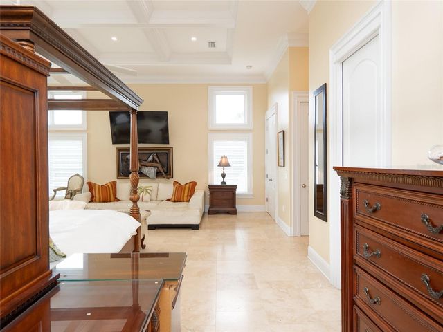 4610 HIDDEN RIVER ROAD, Sarasota, FL 34240