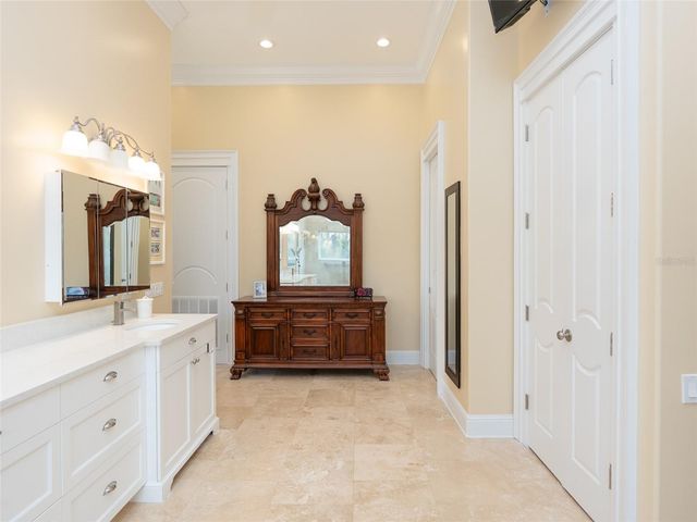 4610 HIDDEN RIVER ROAD, Sarasota, FL 34240