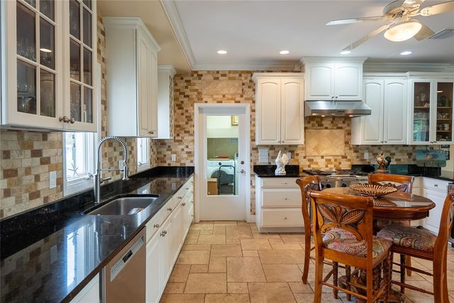 4610 HIDDEN RIVER ROAD, Sarasota, FL 34240