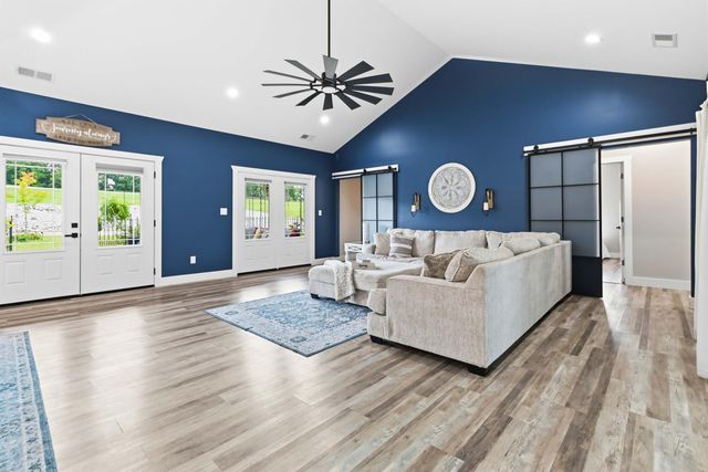 271 Bluegrass Meadows, Somerset, KY 42503