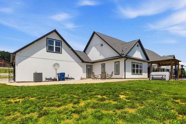 271 Bluegrass Meadows, Somerset, KY 42503