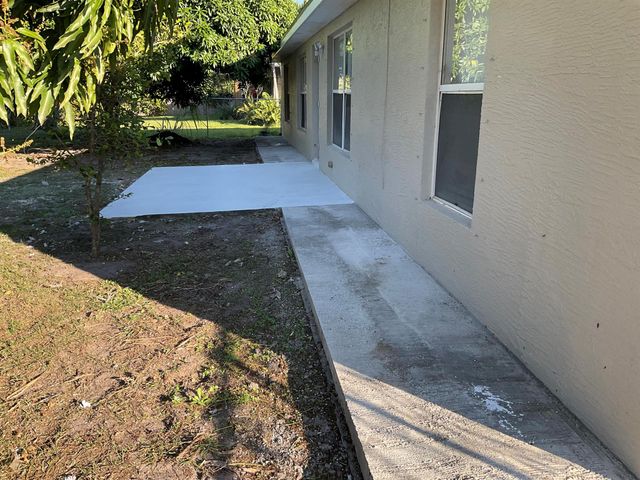 1029 SW Goodman Avenue, Port St Lucie, FL 34953
