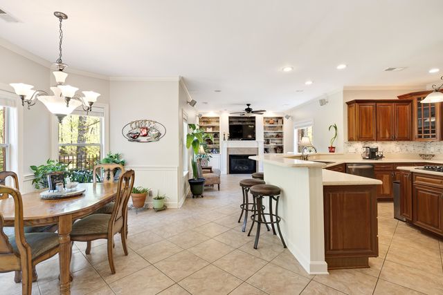 245 FOREST GLADE CV, Eads, TN 38028