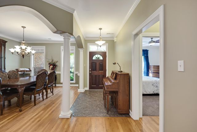 245 FOREST GLADE CV, Eads, TN 38028