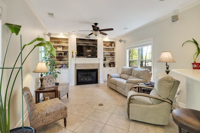245 FOREST GLADE CV, Eads, TN 38028