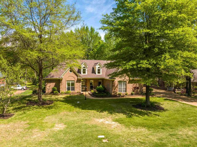 245 FOREST GLADE CV, Eads, TN 38028