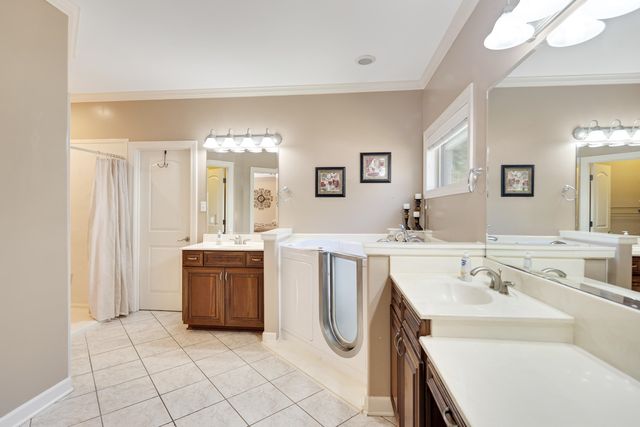 245 FOREST GLADE CV, Eads, TN 38028