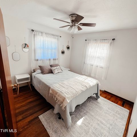 803 John Exum Parkway, Johnson City, TN 37604