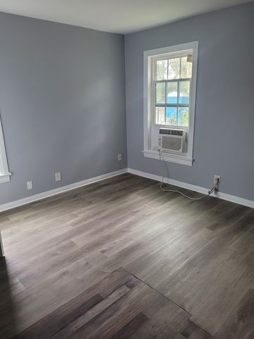 446 W 69th Street, Shreveport, LA 71106