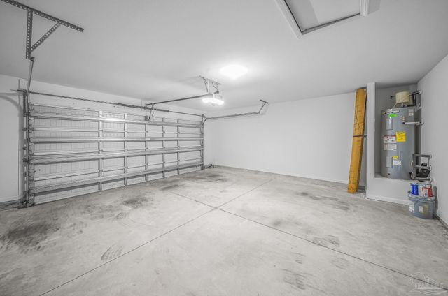 8739 Schooner Ln, Pensacola, FL 32507