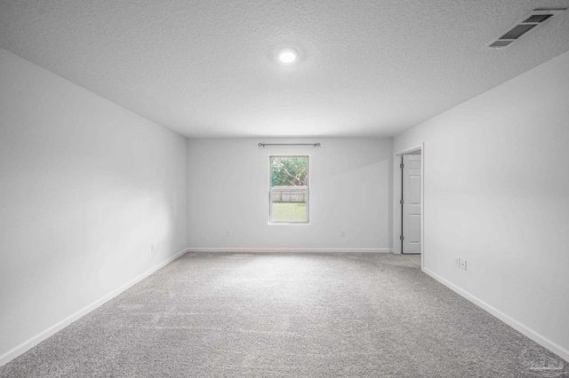 8739 Schooner Ln, Pensacola, FL 32507